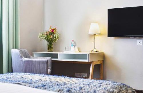 Ambohibao Hotel | San Cristobal Boutique Hotel - Ivato Airport