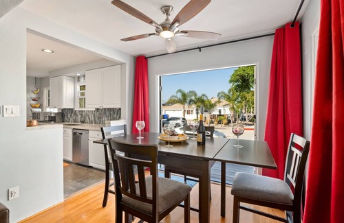 Crown Point House | San Diego 2 BD Home with Large, Private Patio!