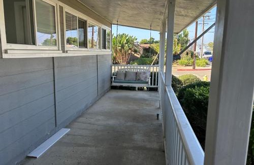 Serra Mesa House | San Diego Homestay Master room