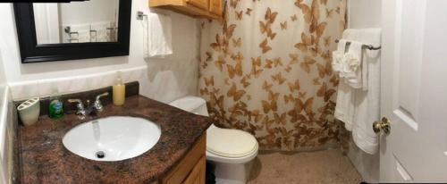 Outer Mission Apartment | San Francisco Private Room and Bathroom - Free Street Parking