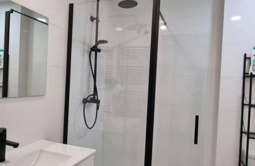 Ventas Apartment | SAN FRANCISCO STYLE APARTMENT, WELL COMMUNICATED