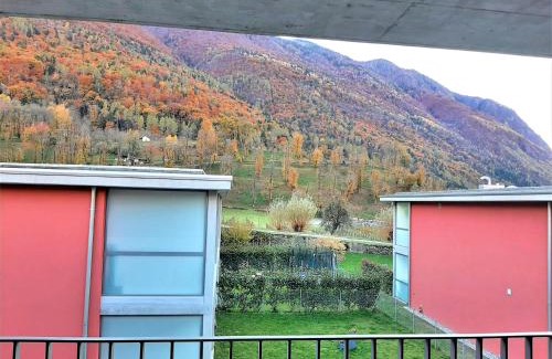 Roveredo Apartment | San Giulio Roveredo