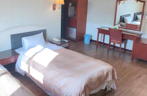 Xiluo Bed & Breakfast | San Ho Business Hotel