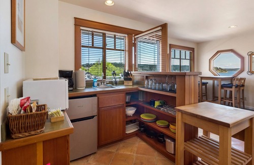 Friday Harbor Condo | San Juan Island, Yakima Suite #1901