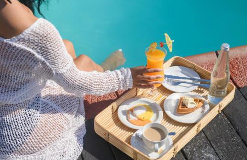 San Lameer Apartment | San Lameer Villa 11703 - 5 Bedroom Luxury - 10 pax - San Lameer Rental Agency