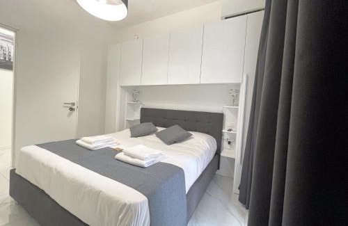 Vimodrone Apartment | San Raffaele's House