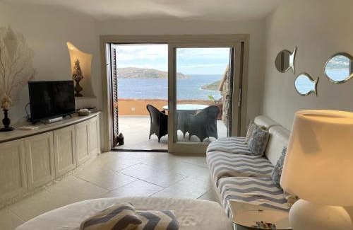 Capo Coda Cavallo Apartment | San Teodoro Punta Est Magnifico Trilocale Vista Mare