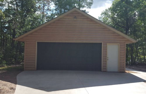 Backus Cabin | Sanborn Lake Cabin Rental (480 Sq Ft + Loft)