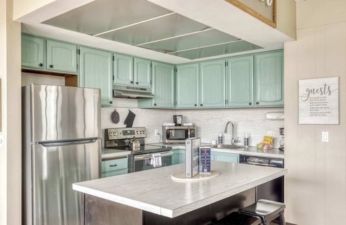 Seaside Condo | Sand & Sea (118) Shore Thing - Oceanside Charm