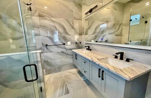 Country Club Estates House | Sandalwood street 306