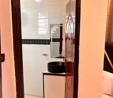 Biashara Apartment | Sandalwood Suites Nakuru - Studios & One Bedroom Suites
