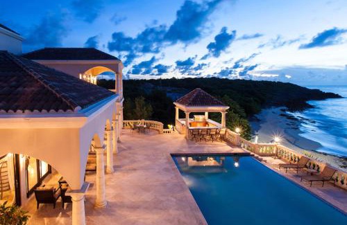 The Valley Villa | Sandcastle Villa & Beach House