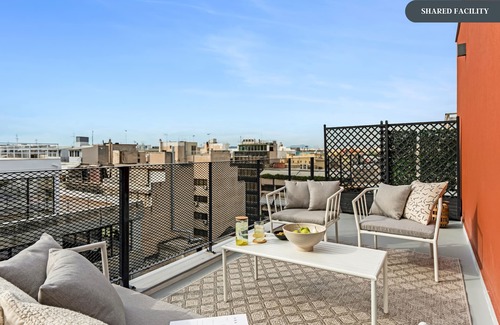 Piraeus Apartment | Sanders Port - Vibrant Studio Near Piraeus Port
