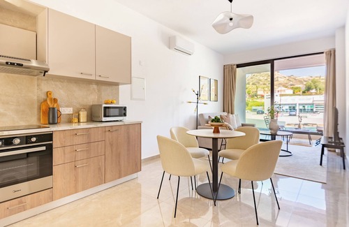 Agios Tychon Apartment | Sanders River Plaza - Cozy 1-Bdr Apt with Balcony