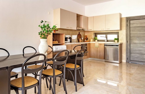 Agios Tychon Apartment | Sanders River Plaza - Light 2 Bedroom Apartment with Balcony