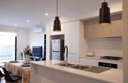 Carrum Downs House | Sandford Estate - Luxury Living in Carrum Downs!