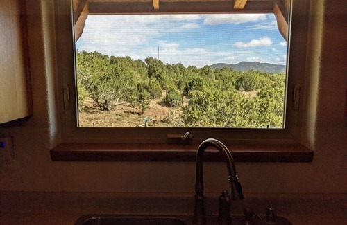 Zuzax House | Sandia Serenity Mountain Ranch Home - 20 minutes from downtown Albuquerque.