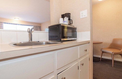 East Kootenay Hotel | Sandman Hotel Cranbrook