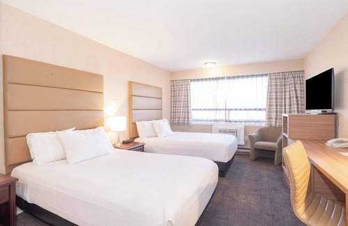 East Kootenay Hotel | Sandman Hotel Cranbrook