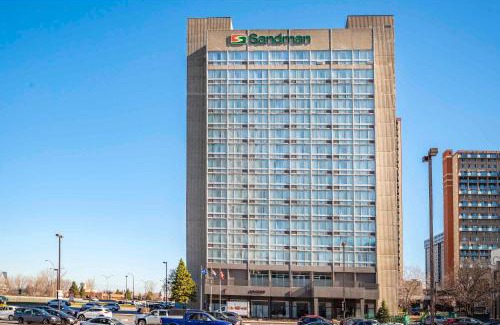 Longueuil Hotel | Sandman Hotel Montreal - Longueuil
