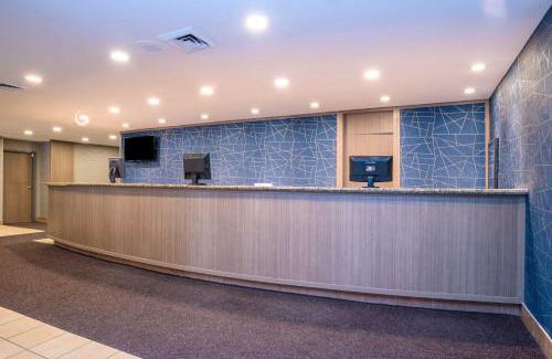 Longueuil Hotel | Sandman Hotel Montreal - Longueuil