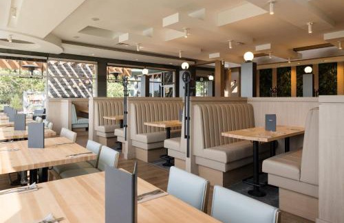 Regina Hotel | Sandman Hotel & Suites Regina