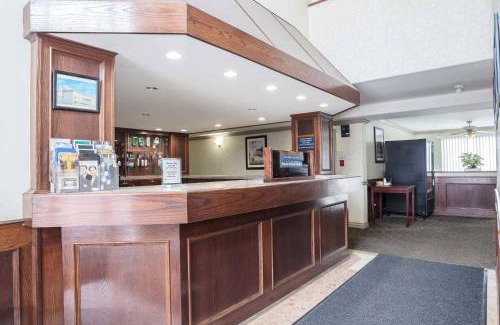Smithers Hotel | Sandman Inn Smithers
