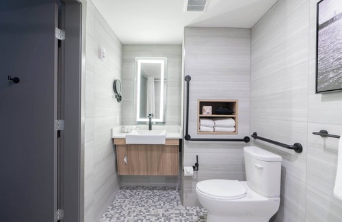 Las Colinas Hotel | Sandman Signature Dallas Las Colinas Hotel & Suites