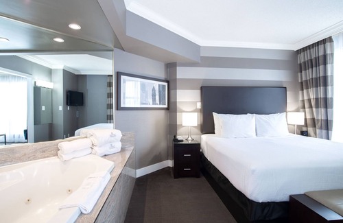 Northeast Mississauga Hotel | Sandman Signature Mississauga Hotel
