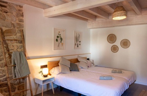 Villafufre Other | Sandoñana · by Wehomes · Old Palace Lodge DB5