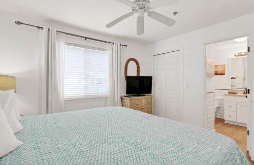 South End Hotel | Sandpeddler Inn and Suites