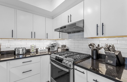 Greentree Park House | Sandpiper Paradise FREE Heated Pool-10min->the Beach, 20min-> the USSSA Complex.