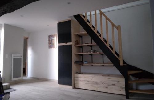 La Ferte-Saint-Aubin House | Sandrine