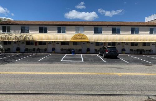 Old Orchard Beach Apartment | Sands Townhouses