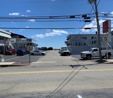 Old Orchard Beach Apartment | Sands Townhouses