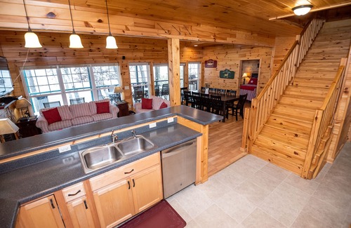 Cassopolis House | Sandy Beach Wheelchair-Friendly Knotty Pine Lodge w/47 Wooded Acres!