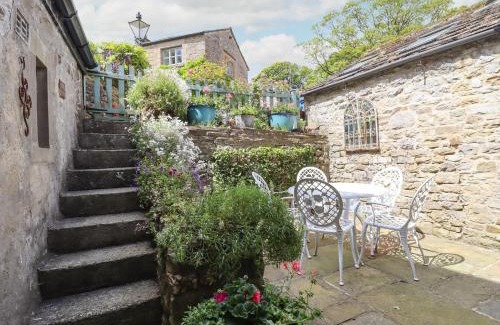 Linton-in-Craven House | Sandy Cottage