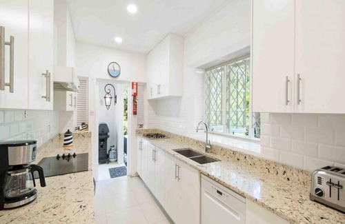 Sandy Lane Villa | Sandy Lane Villa, Close To The Beach And With A Cook Service - Great Value