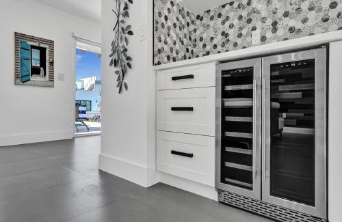 Citrus Isles House | Sandy's Sunshine Oasis