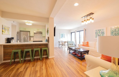 Myrtle Beach Condo | Sandy Shack Top Floor Ocean View Condo