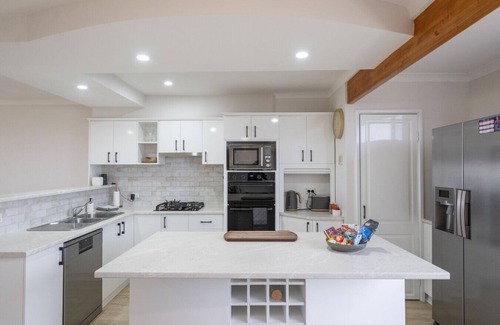 South Bunbury Apartment | Sandy Souls, Beach Front Escape