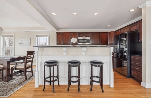 Seabrook House | Sandy Toes | Ocean Views | Steps to Beach | Deck