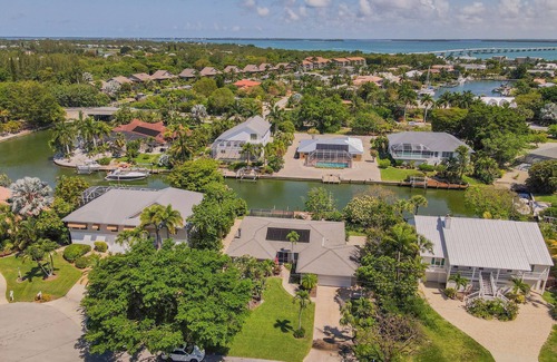 Shell Harbor House | Sanibel's Casa Encantada