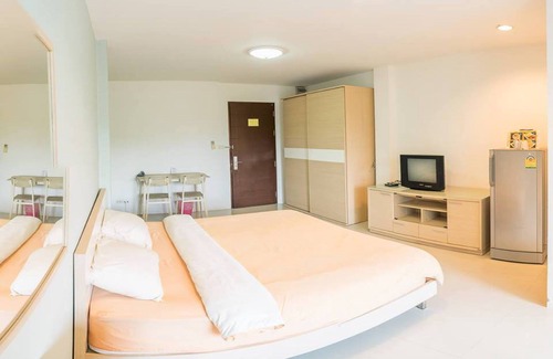 Bang Prok Hotel | Sansuk Apartment