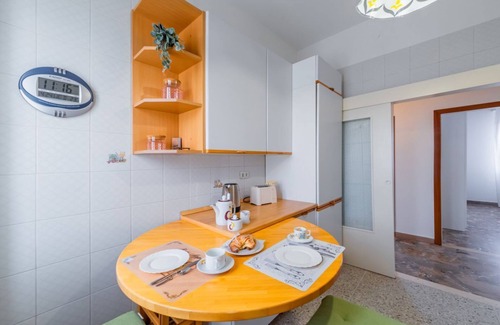 San Donato-San Vitale Apartment | Sant'Orsola Hospital Pizzardi White Apartment