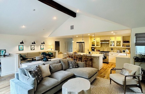 East Mesa House | Santa Barbara Beach Bungalow