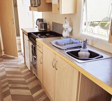 Dymchurch Resort | Santana Cosy Campervan formely Butternut