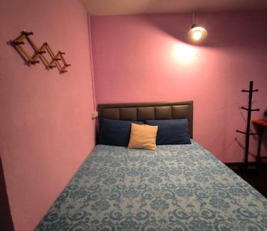 San Chao Pho Suea House | Santo house Bangkok