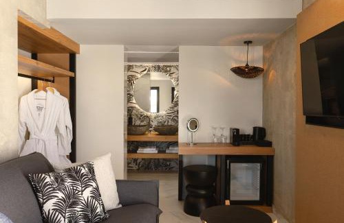 Perissa Hotel | Santo Mangata Boutique Hotel and Spa