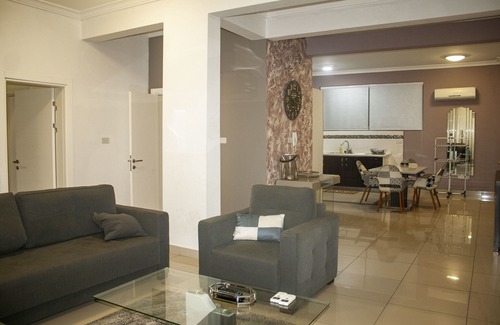Labadi Apartment | Sapphire Court